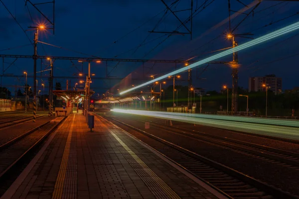 Станция Hostivar Огюсте Цветом Заката Свежим Вечером — стоковое фото