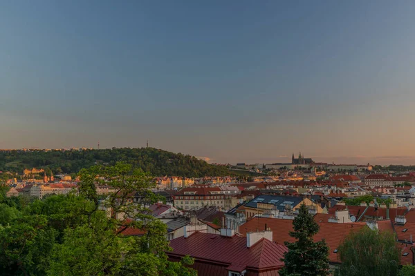 Vysehrad Prag Gün Doğumu Zamanı Güzel Renklerle — Stok fotoğraf