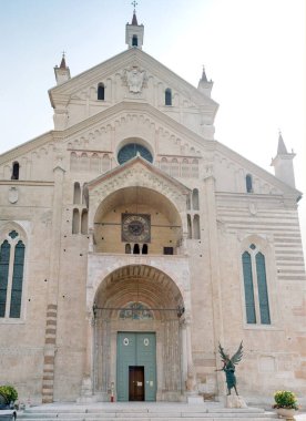 Verona, İtalya - Resmi adı Santa Maria Assunta Katedrali olan Verona Katedrali