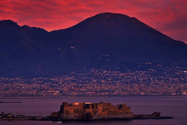 Castello Nisida Nápoles Crepúsculo Noite Sol Violeta Rosa Cidade Napoli — Fotografia de Stock