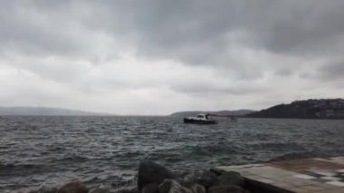 Güzel koyu mavi Akdeniz suyu