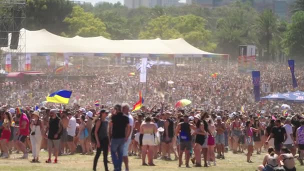 Tel Aviv Israel Iunie 2022 Oameni Care Mărșăluiesc Parada Anuală — Videoclip de stoc