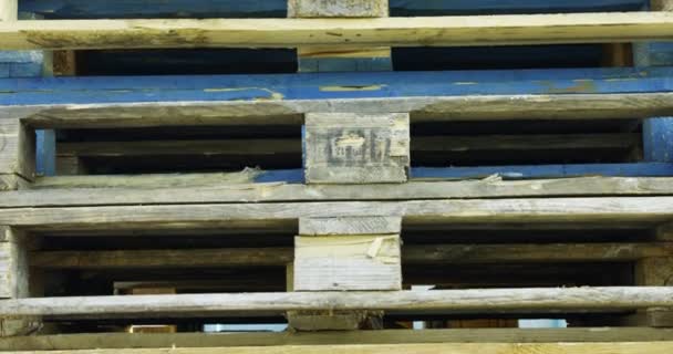 Abstract Old Wooden Pallets Stacked — Vídeo de Stock