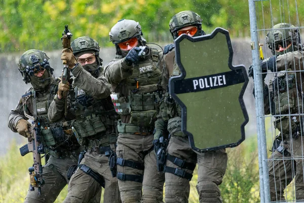Berlín Alemania Septiembre 2022 Unidades Tácticas Policía Alemana Alemán Spezialeinsatzkommando —  Fotos de Stock