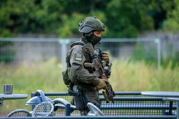 2022年9月18日 德国警察战术部队在Sek的德国斯皮齐亚林萨特科曼多波利泽举行了一次恐怖袭击演习 — 图库照片