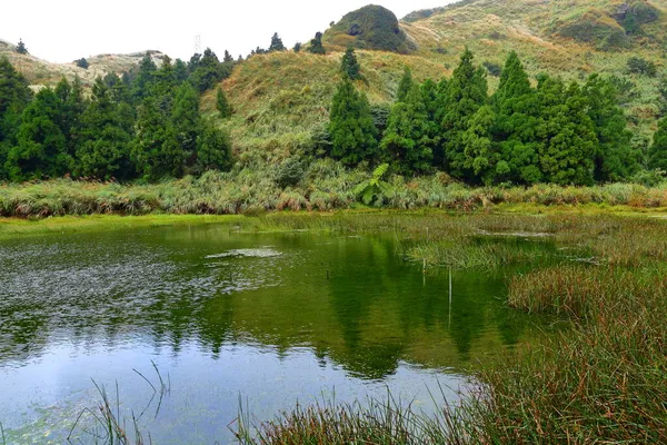 Jezioro Menghuanhu Menghuan Lake Parku Narodowym Taipei Yangmingshan Tajwan — Zdjęcie stockowe