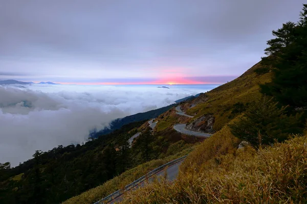 Schöne Aussicht Auf Seewolke Und Berglandschaft Hehuanshan National Forest Recreation — Stockfoto