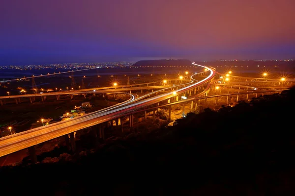 Vista Aérea Las Estructuras Transporte Con Carretera Intercambio Por Noche — Foto de Stock