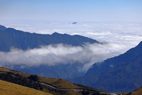 Schöne Aussicht Auf Seewolke Und Berglandschaft Hehuanshan National Forest Recreation — Stockfoto