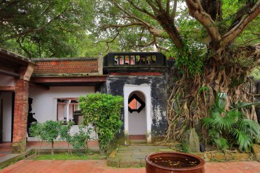 Lin aile bahçesi zarif bir konak ve klasik Çin bahçe mimarisi ile Banqiao Bölgesi, New Taipei City, Tayvan