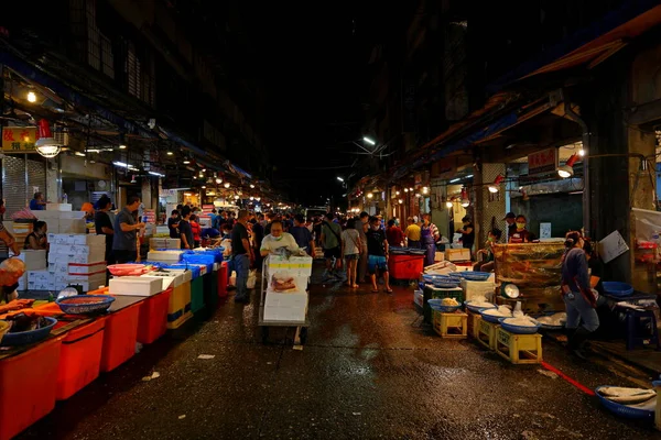 Keelung Tayvan Kanzaiding Balık Pazarı Gece Yarısı Pazarı — Stok fotoğraf