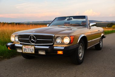 Mercedes Benz R107 380 SL Almanya gazileri süper arabalar