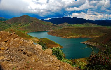 Lesotho 'daki Katse Barajı Afrika' da ikinci büyük baraj.