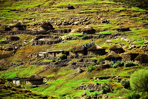 Traditinal mountains village in the Kingdoom of Lesotho Africa — Photo