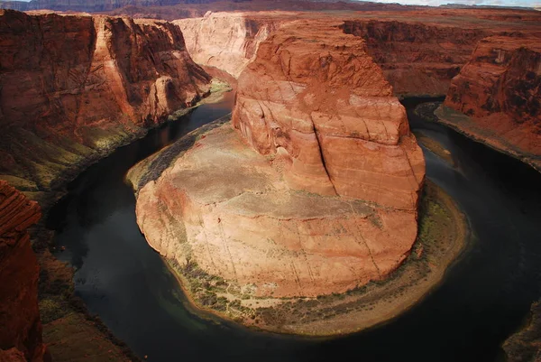 Colorado Nehri 'ndeki Horseshoe Bend. Glen Canyon ABD ve Grand Canyon yakınlarında.