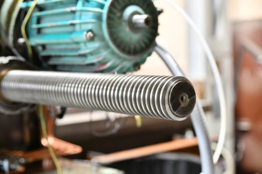 Trapezoidal Karşılık Verici Kesme Makinesi için Bronz Cevizli Tehdit Vidası.