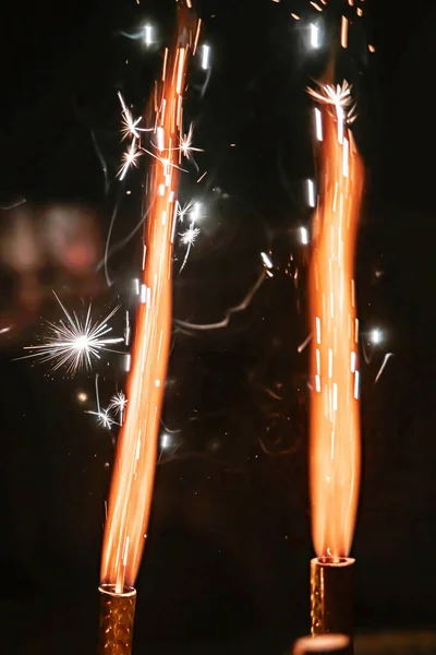 Fête Feux Artifice Brûlant Dans Une Tarte Maison — Photo