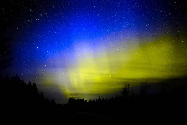 Aurora Borealis Gekleurd Blauw Geel Zoals Oekraïense Vlag — Stockfoto