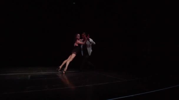 Pair Tango Waltz Dancers Dancing Dark Stage Woman Lies Partner — Vídeos de Stock