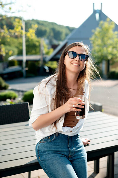 Portrait Smiling Young Brunette Stylish Sunglasses Posing Terrace Modern Hotel Royalty Free Stock Photos