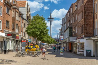 WESEL, ALMANY - 19 Mayıs 2022: Wesel sokakları, ilkbaharda Nordrhein-Westfalen kasabası