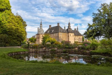 Dorsten, Almanya 'daki Lembeck Şatosu güzel parklarla çevrili.