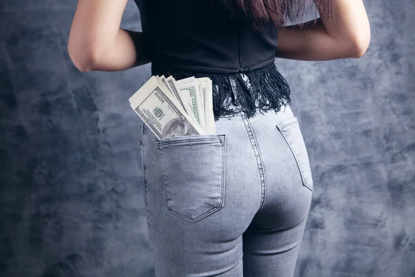 Доллары Заднем Кармане Девушки — стоковое фото