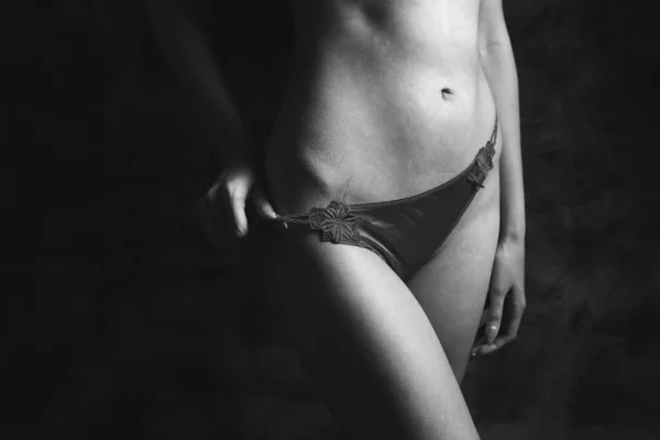 Joven Mujer Sexy Posando Bragas —  Fotos de Stock