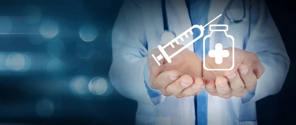 Lekarz Trzymający Ręku Ikonę Szczepionki Strzykawki — Zdjęcie stockowe