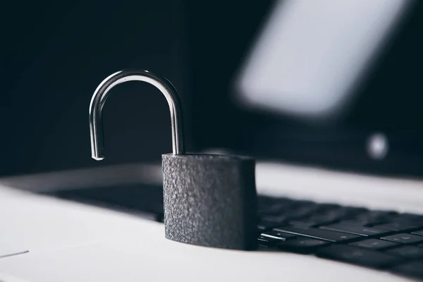 Cybersecurity Concept Open Lock Laptop — Zdjęcie stockowe
