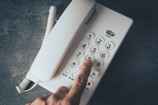 Hand Houden Van Een Home Telefoon Ontvanger — Stockfoto