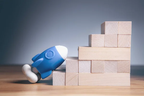 Rocket Ladder Made Wooden Cubes — Stock Photo, Image