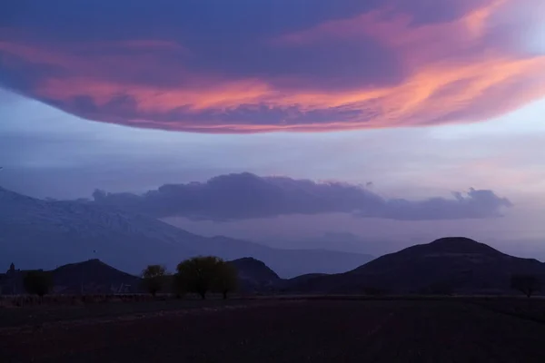 Wolke Den Schönen Himmel Bei Sonnenuntergang — Stockfoto