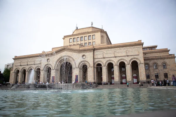 Główny Plac Armenii Fontannami — Zdjęcie stockowe