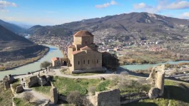 Jvary Manastırı yakınındaki Mtsheta, Gürcistan