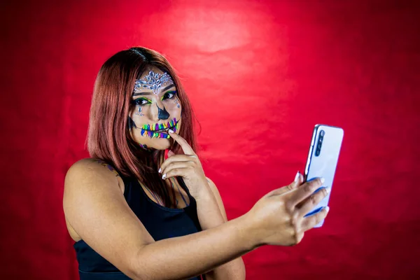 Young Woman Makeup Halloween Party Takes Selfie Her Cell Phone — Stock Photo, Image