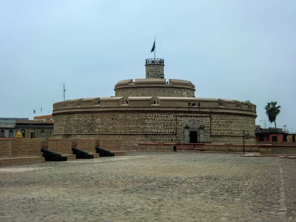 Callao Peru 'daki Koloni Kalesi