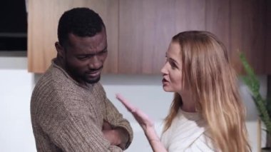 Irklar arası kavga..