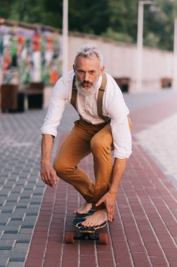 Son sınıf öğrencisi genç ruhlu..