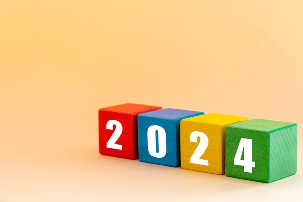 Rok 2024 Białe Numery Kolorowo Optymistyczne Bloki Wesołych Świąt Szczęśliwego — Zdjęcie stockowe