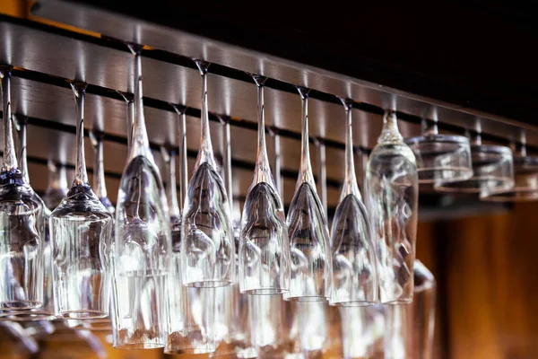 Large Number Shiny Glasses Hanging Ceiling Restaurant — Stock Photo, Image