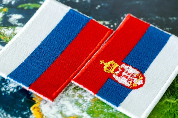 Serbien Und Russland Flaggen Beider Länder Konzept Gegenseitige Beziehungen Und — Stockfoto