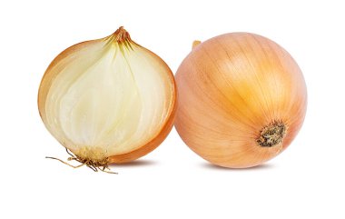 Beyaz arkaplanda soğan izole edildi