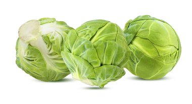 Beyaz arka planda taze Brüksel lahanası.