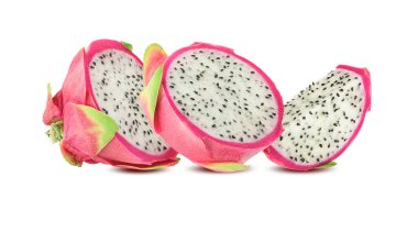 Beyaz arkaplanda Ejder Meyvesi izole