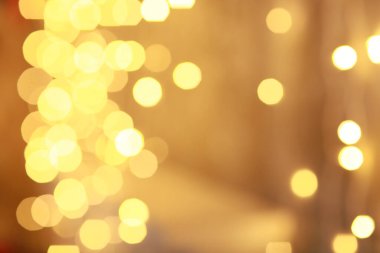 Bayram ampullerinin ya da maytapların bulanık ışıkları