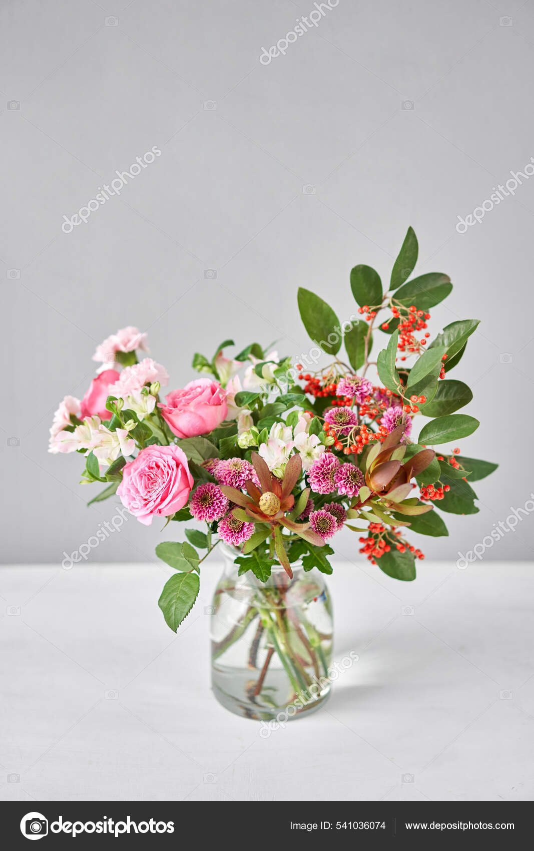 Portada flores fotos de stock, imágenes de Portada flores sin royalties |  Depositphotos