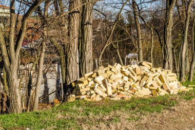 Bir avuç Kırım tuğla, tuğla kabukları üzerinden, bir doku. Arka plan