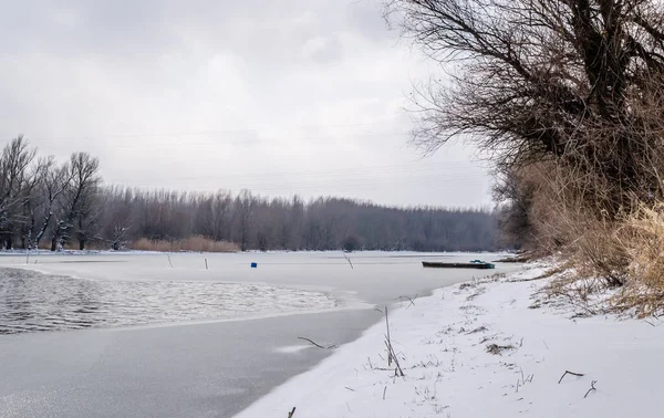 Panorama Des Zugefrorenen Nebenflusses Der Donau Bei Novi Sad — Stockfoto
