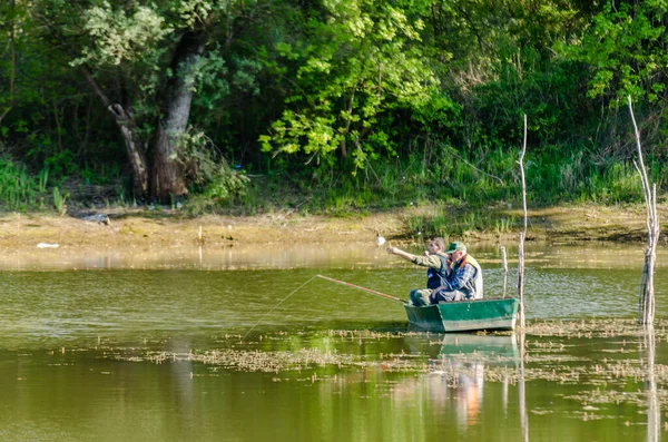 Novi Sad Serbia August 2019 Fishermen Boat Lake Novi Sad — Stock Photo, Image